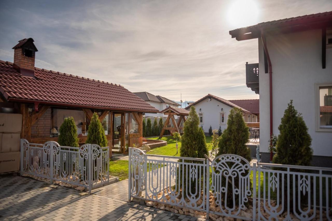 Boutique Vila Cristian  Exteriér fotografie