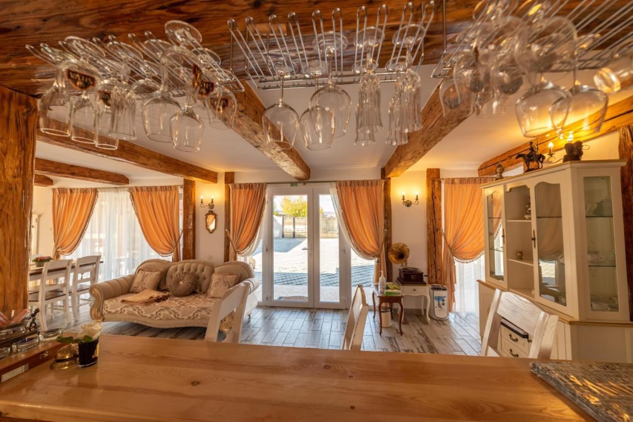 Boutique Vila Cristian  Exteriér fotografie