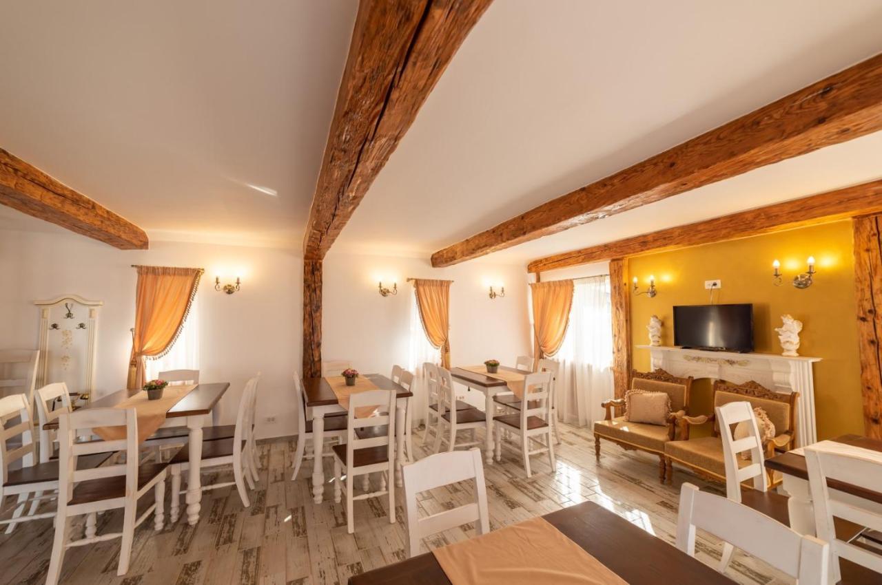 Boutique Vila Cristian  Exteriér fotografie