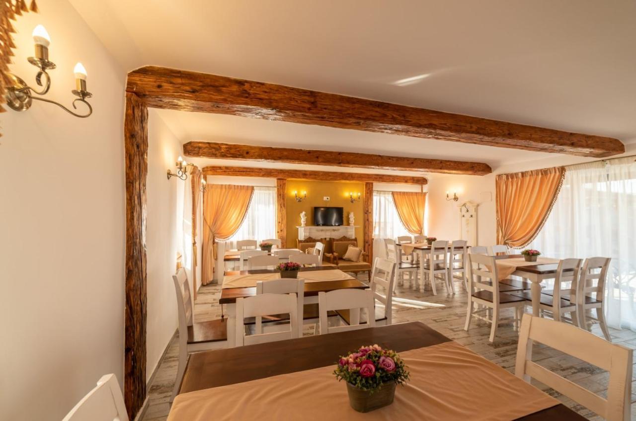 Boutique Vila Cristian  Exteriér fotografie